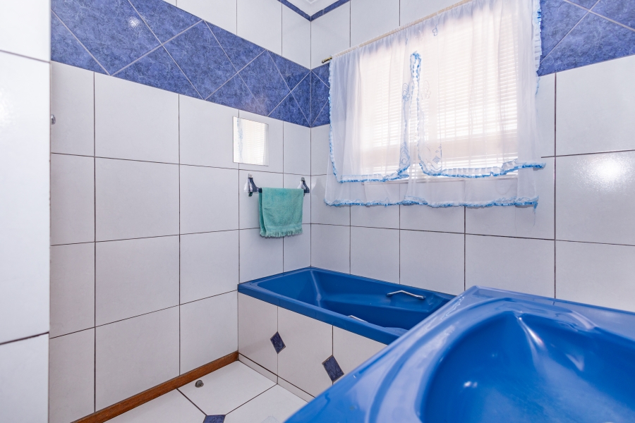 3 Bedroom Property for Sale in Summerville Western Cape